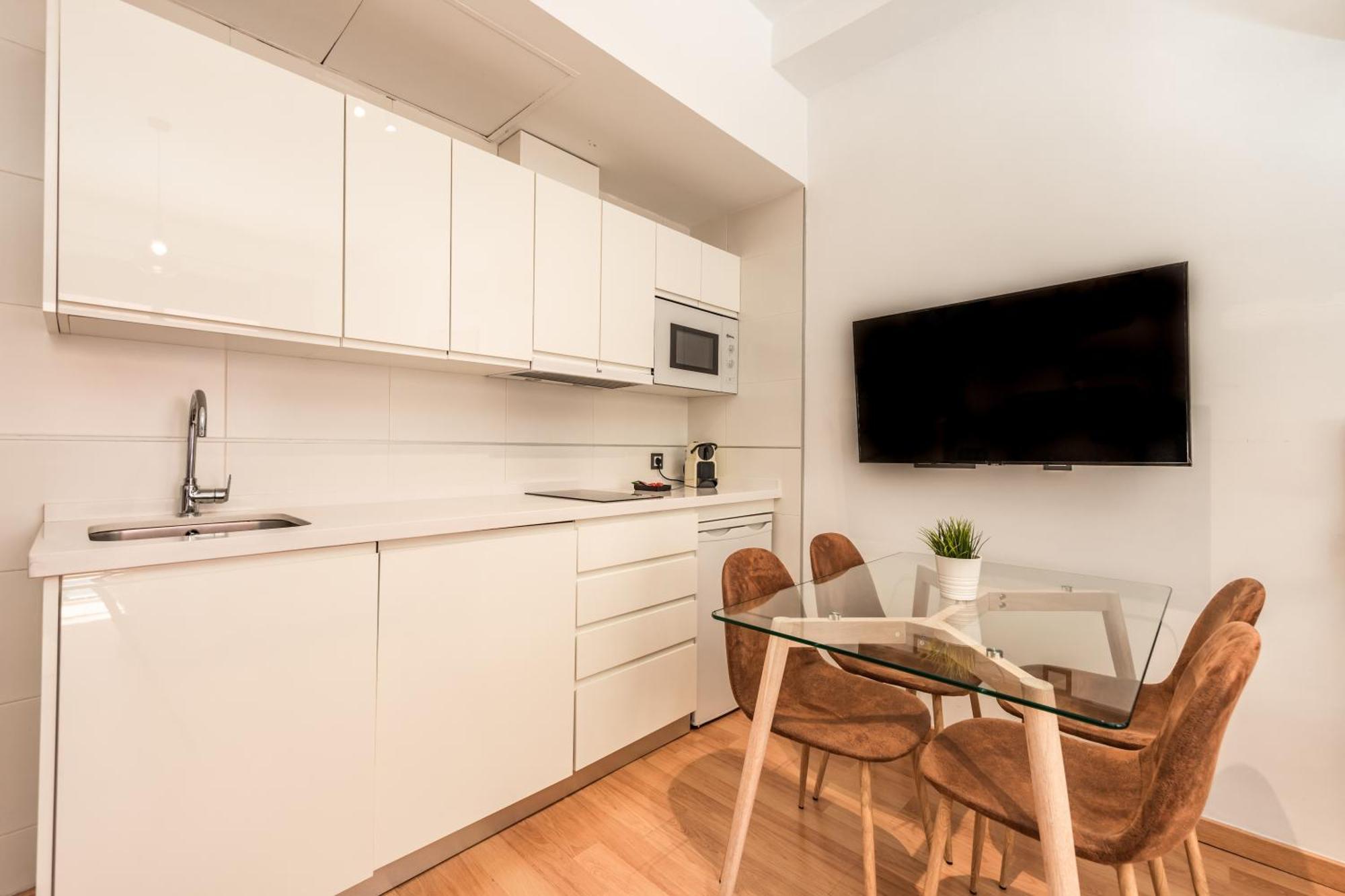 Industrial Studio In The City Center By Rems Μάλαγα Εξωτερικό φωτογραφία