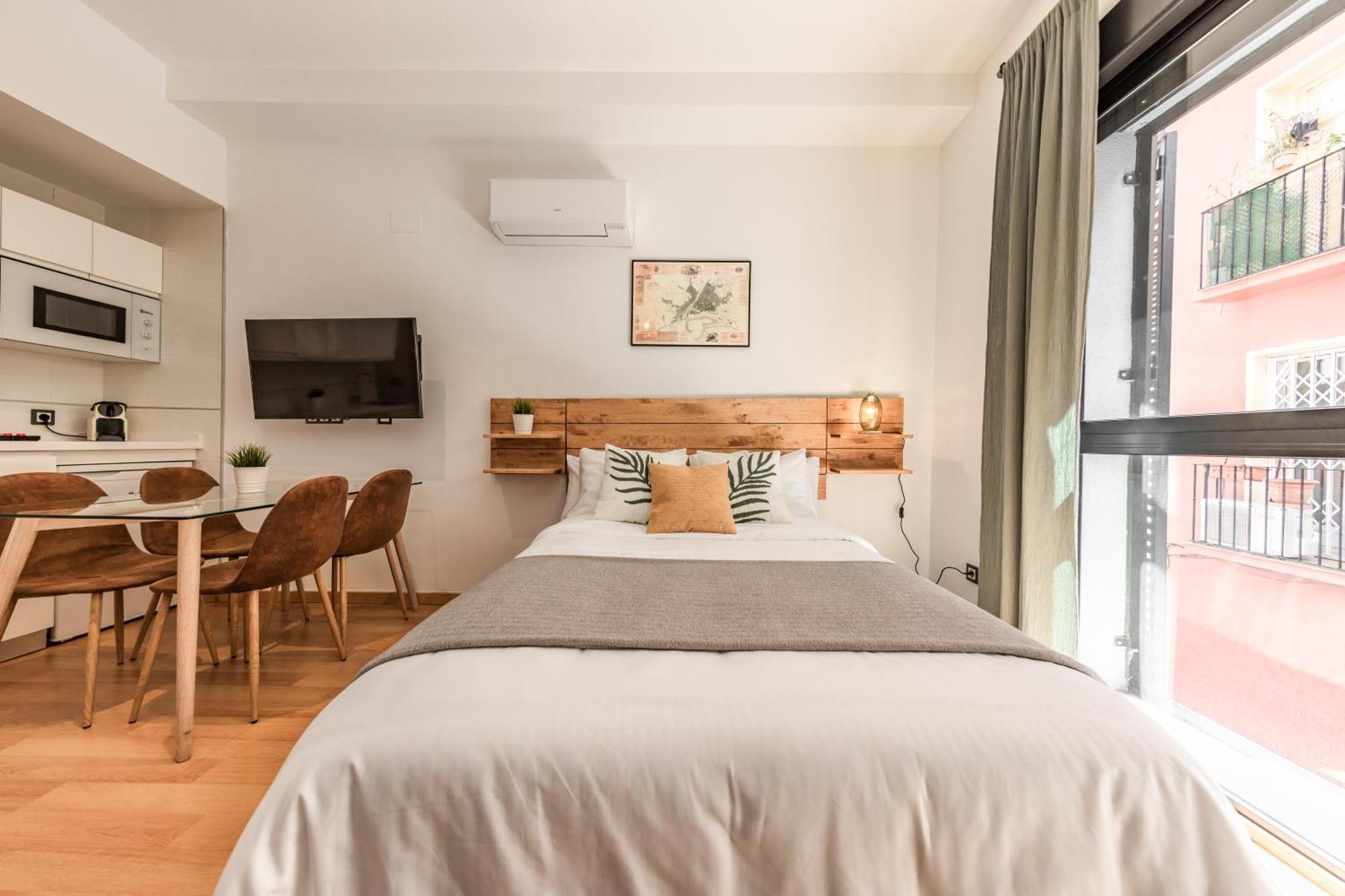 Industrial Studio In The City Center By Rems Μάλαγα Εξωτερικό φωτογραφία
